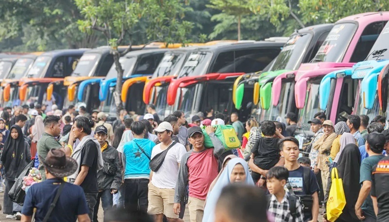 Menhub 146 juta orang diprediksi akan mudik lebaran tahun ini puncak arus terjadi pada 28 maret 2025